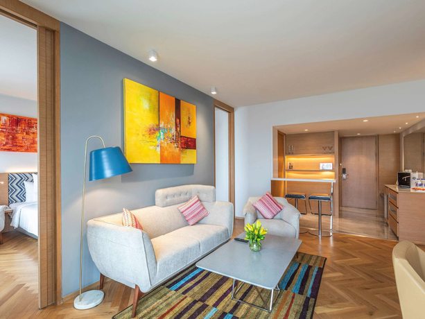 Imagen de la habitación del Hotel Novotel Vijayawada Varun. Foto 2