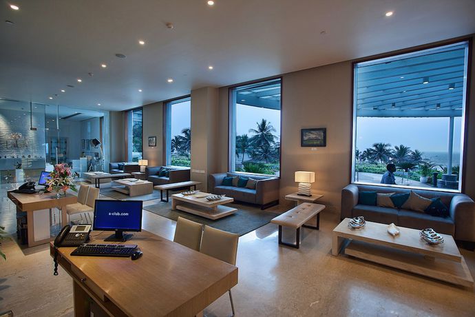 Imagen de los interiores del Hotel Novotel Visakhapatnam Varun Beach. Foto 19