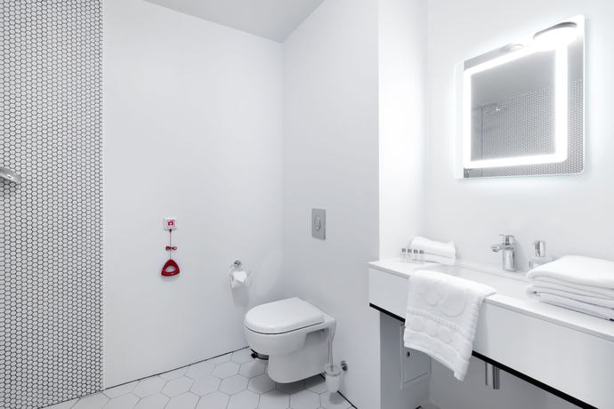 Imagen de la habitación del Hotel Novotel Vladivostok. Foto 18