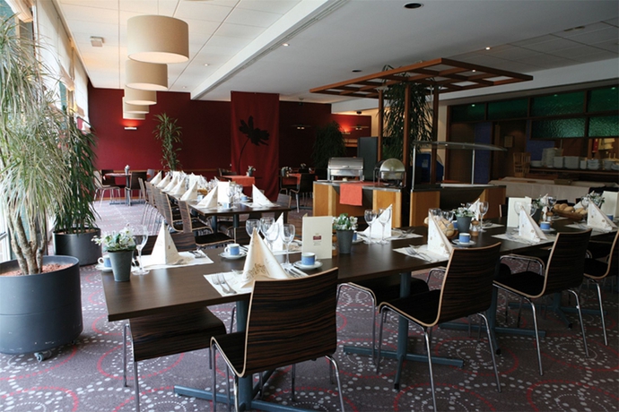 Imagen del bar/restaurante del Hotel Novotel Wavre Brussels East. Foto 4