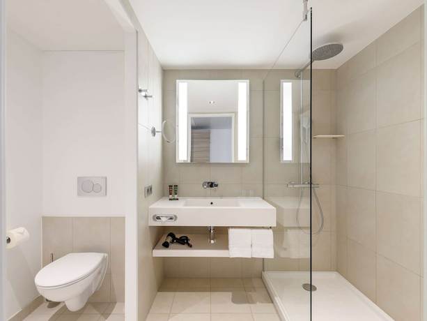 Imagen de la habitación del Hotel Novotel Wien Hauptbahnhof. Foto 15