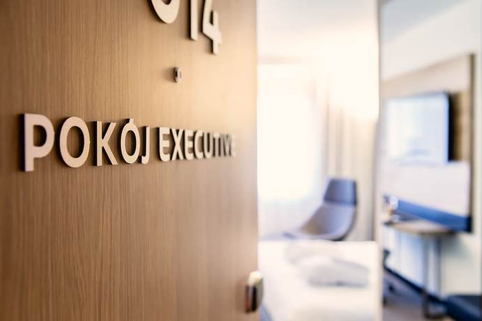 Imagen de la habitación del Hotel Novotel Wroclaw Centrum. Foto 5