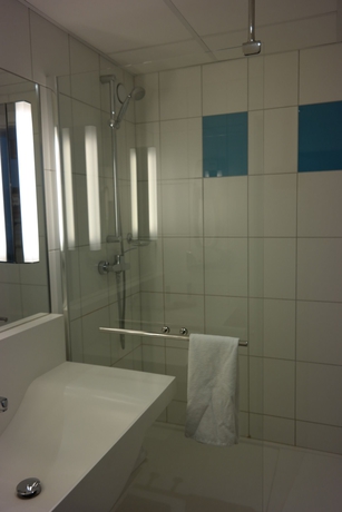 Imagen de la habitación del Hotel Novotel Wroclaw City. Foto 9