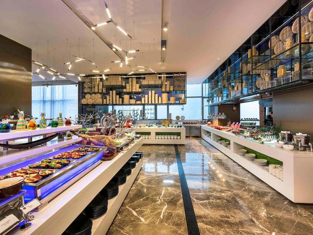 Imagen del bar/restaurante del Hotel Novotel Xi'an Scpg. Foto 2
