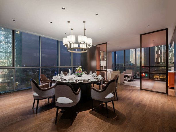 Imagen del bar/restaurante del Hotel Novotel Xian Xixian. Foto 4