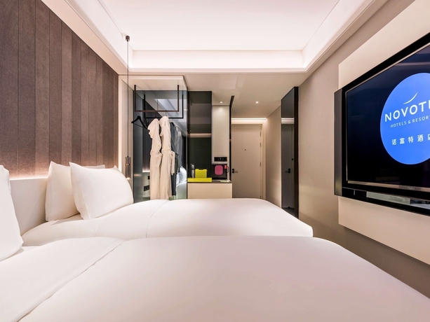 Imagen de la habitación del Hotel Novotel Yangzhou Slender West Lake. Foto 6