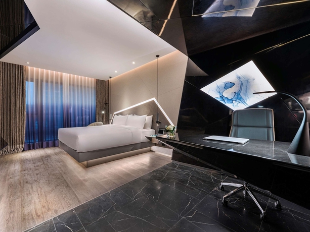 Imagen de la habitación del Hotel Novotel Yangzhou Slender West Lake. Foto 11