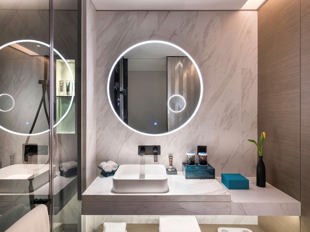 Imagen de la habitación del Hotel Novotel Yangzhou Slender West Lake. Foto 13