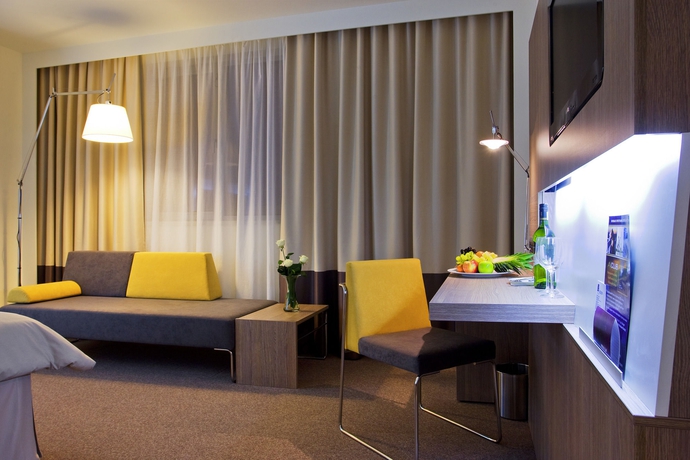Imagen de los interiores del Hotel Novotel Yekaterinburg Centre. Foto 10