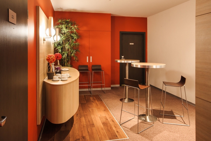 Imagen de los interiores del Hotel Novotel Yekaterinburg Centre. Foto 13