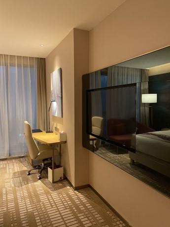 Imagen de la habitación del Hotel Novotel Zhengzhou Airport. Foto 18