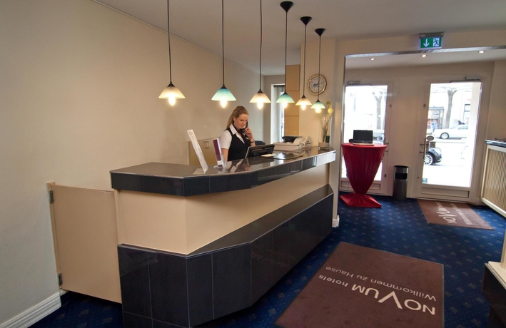 Imagen de los interiores del Hotel Novum Continental Hamburg Hauptbahnhof. Foto 15