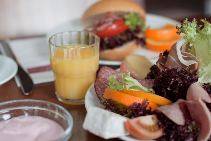 Imagen del bar/restaurante del Hotel Novum Eleazar City Center. Foto 5