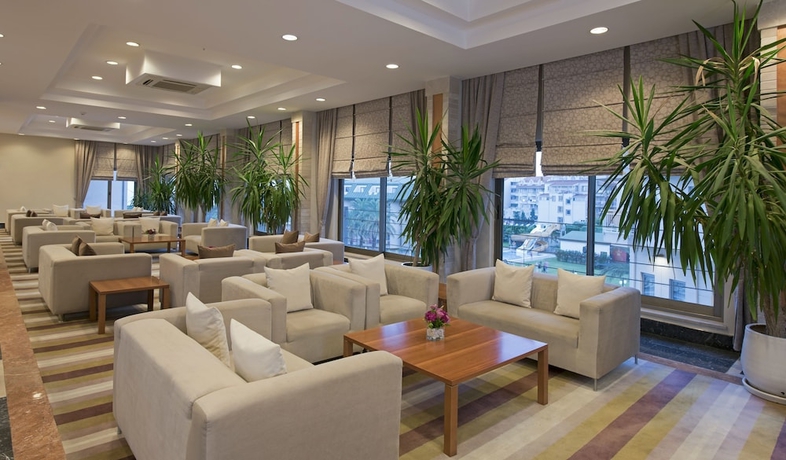 Imagen de los interiores del Hotel Novum Garden Side - All Inclusive. Foto 13
