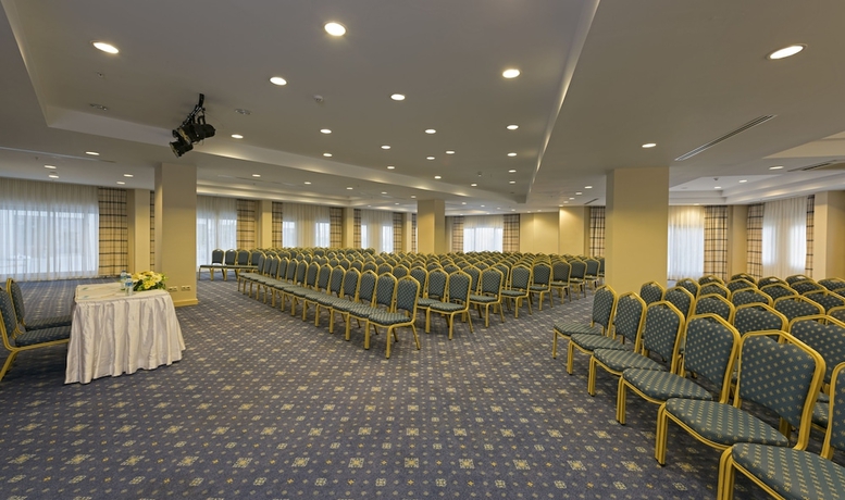 Imagen de los interiores del Hotel Novum Garden Side - All Inclusive. Foto 16