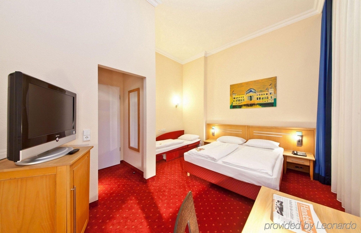 Imagen de la habitación del Hotel Novum Gates Berlin Charlottenburg. Foto 7