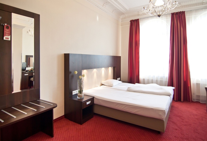 Imagen de la habitación del Hotel Novum Graf Moltke Hamburg. Foto 9