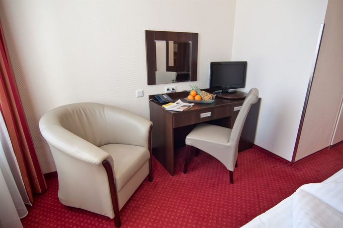 Imagen de la habitación del Hotel Novum Graf Moltke Hamburg. Foto 10