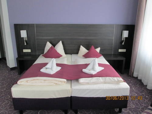 Imagen general del Hotel Novum Hotel am Bonhoefferplatz. Foto 3