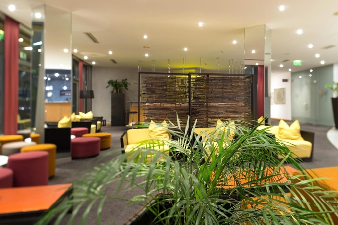 Imagen de los interiores del Hotel Novum Kavalier. Foto 16