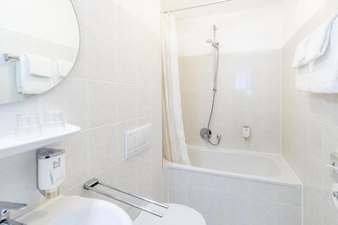 Imagen de la habitación del Hotel Novum Leonet K&ouml;ln Altstadt. Foto 5