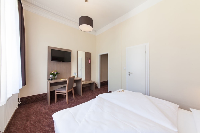 Imagen de la habitación del Hotel Novum Norddeutscher Hof Hamburg. Foto 13