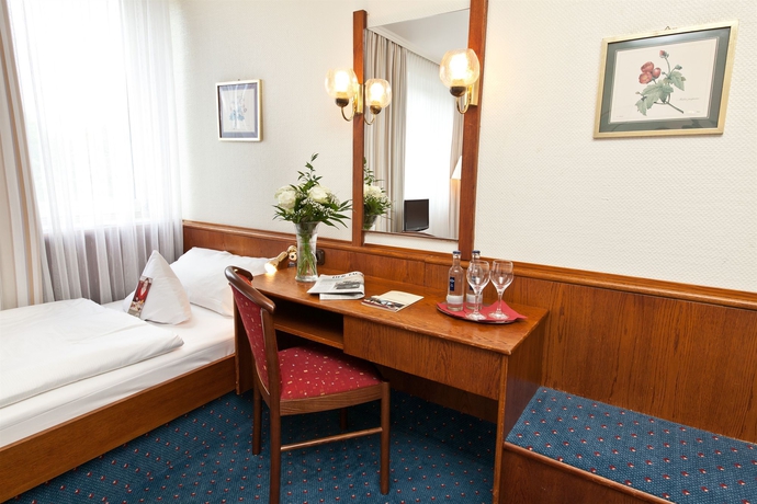 Imagen de la habitación del Hotel Novum Ravenna Berlin Steglitz. Foto 11