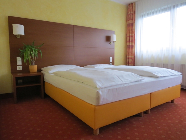 Imagen de la habitación del Hotel Novum Rega Stuttgart. Foto 10