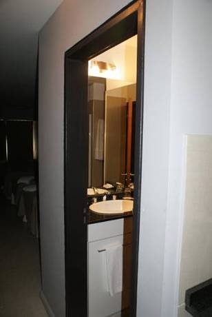 Imagen general del Hotel Novum Suites, C&Oacute;RDOBA (AR). Foto 3