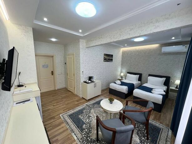 Imagen de la habitación del Hotel Novza Palace. Foto 6