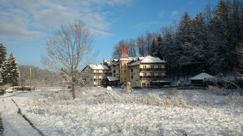 Imagen general del Hotel Nowa - Ski Spa. Foto 1