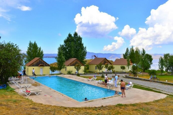 Imagen general del Hotel Noy Land Resort. Foto 20
