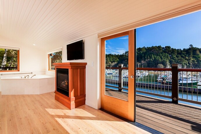 Imagen de la habitación del Hotel Noyo Harbor Inn Restaurant and Tavern. Foto 16