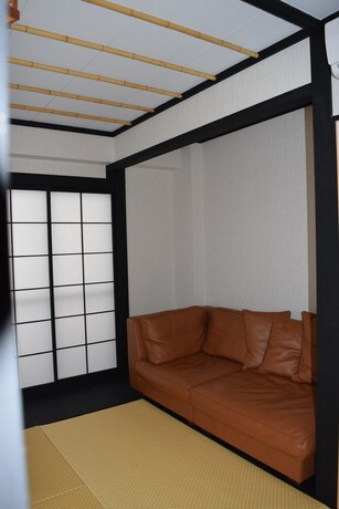 Imagen de la habitación del Hotel Nozawa Onsen Basecamp. Foto 13