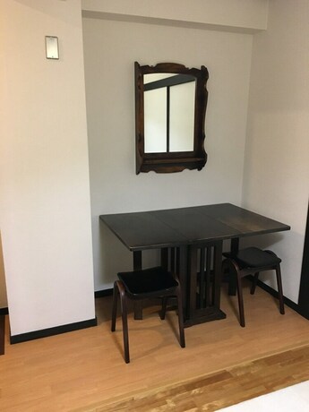 Imagen de la habitación del Hotel Nozawa Onsen Basecamp. Foto 36