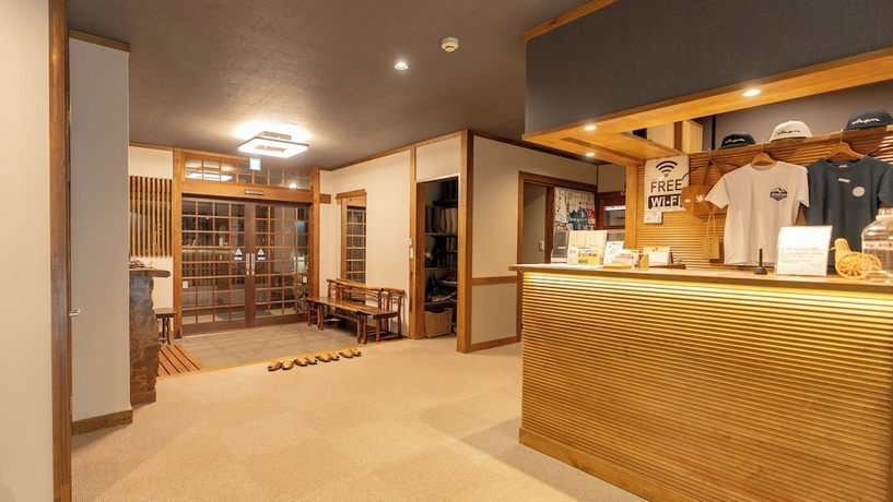 Imagen de los interiores del Hotel Nozawaonsen Azegamikan. Foto 16