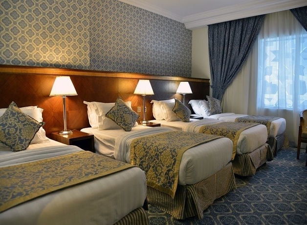 Imagen de la habitación del Hotel Nozol Royal Inn. Foto 9