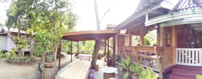 Imagen de los exteriores del Hotel Nr Homestay. Foto 17