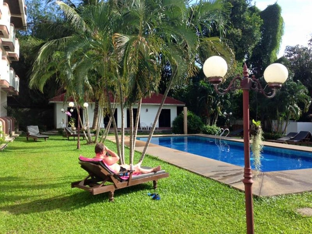 Imagen general del Hotel Nr Nanai Patong. Foto 8