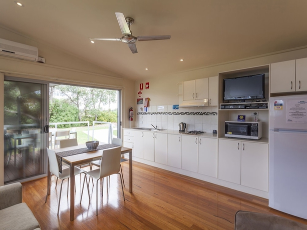 Imagen de la habitación del Hotel Nrma Eastern Beach Holiday Park. Foto 4