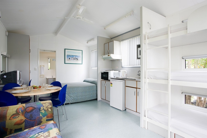 Imagen de los interiores del Hotel Nrma Treasure Island Holiday Resort. Foto 14