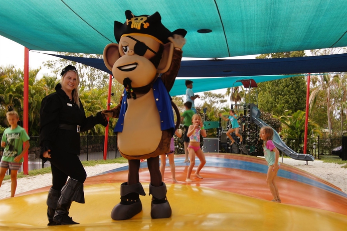 Imagen de los exteriores del Hotel Nrma Treasure Island Holiday Resort. Foto 12