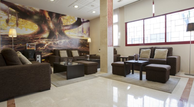 Imagen general del Hotel Ns Albolut. Foto 7