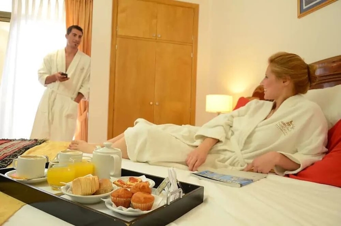 Imagen de la habitación del Hotel &Ntilde;iken Spa and Business Center. Foto 7