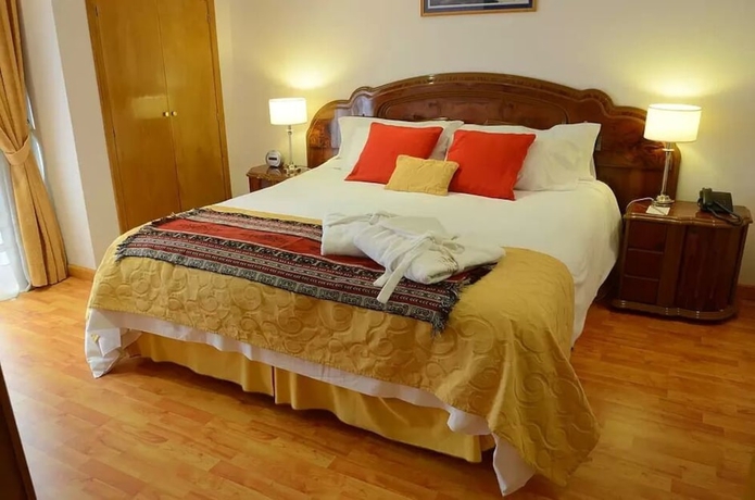 Imagen de la habitación del Hotel &Ntilde;iken Spa and Business Center. Foto 9