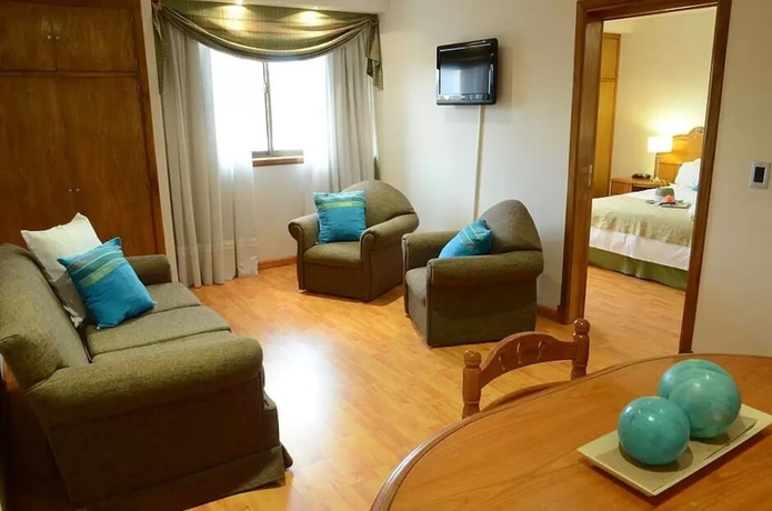 Imagen de la habitación del Hotel &Ntilde;iken Spa and Business Center. Foto 14