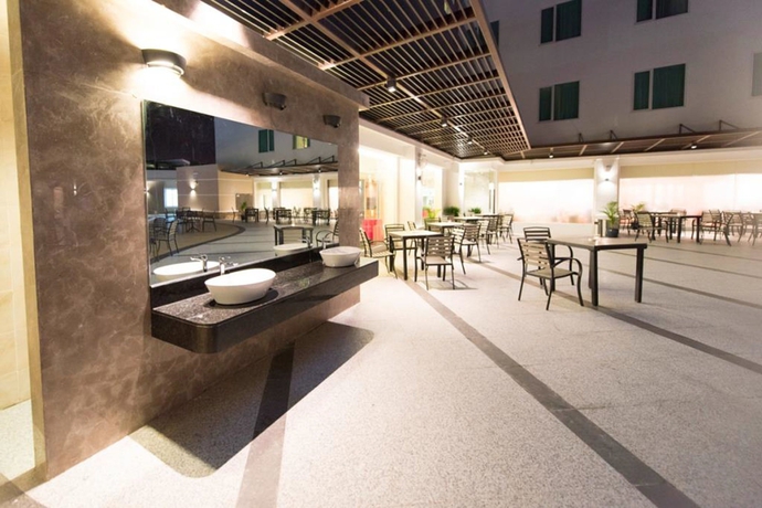 Imagen de los interiores del Hotel Nu, BINTULU. Foto 14