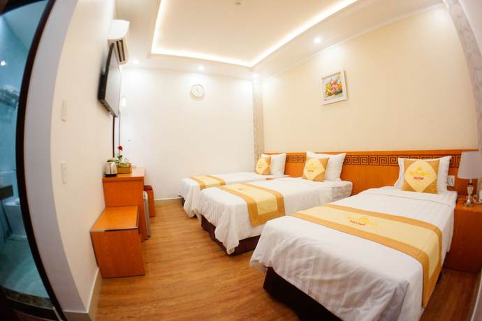 Imagen de la habitación del Hotel Nu Hoang. Foto 17