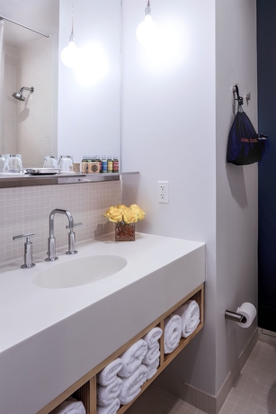 Imagen de la habitación del Hotel Nu Hotel, Nueva York. Foto 8