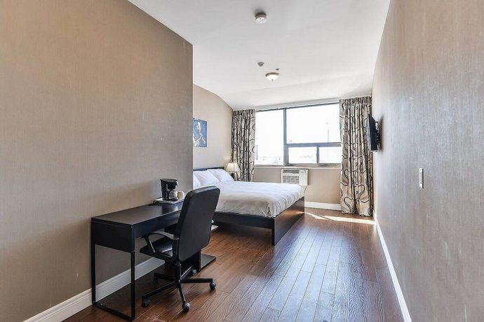 Imagen de la habitación del Hotel Nu Toronto. Foto 6